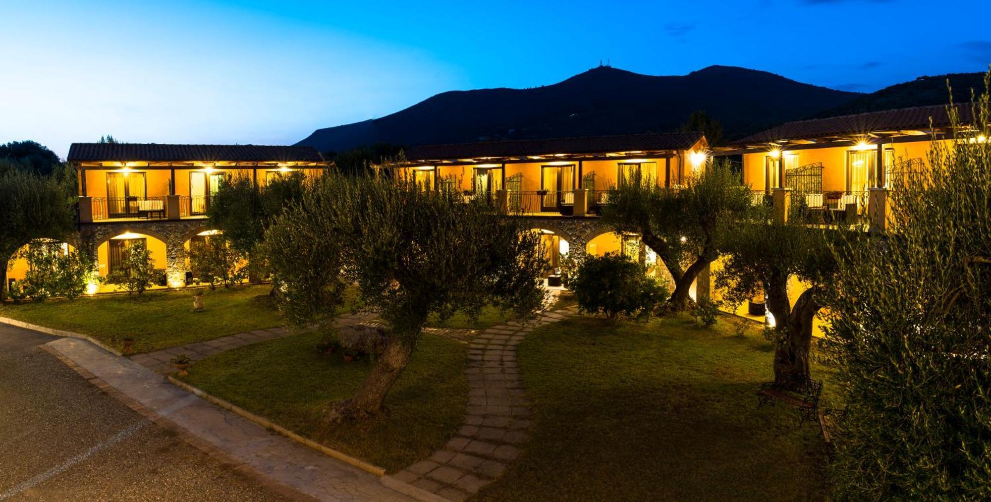 Park Hotel Cilento Marina di Camerota Exterior photo