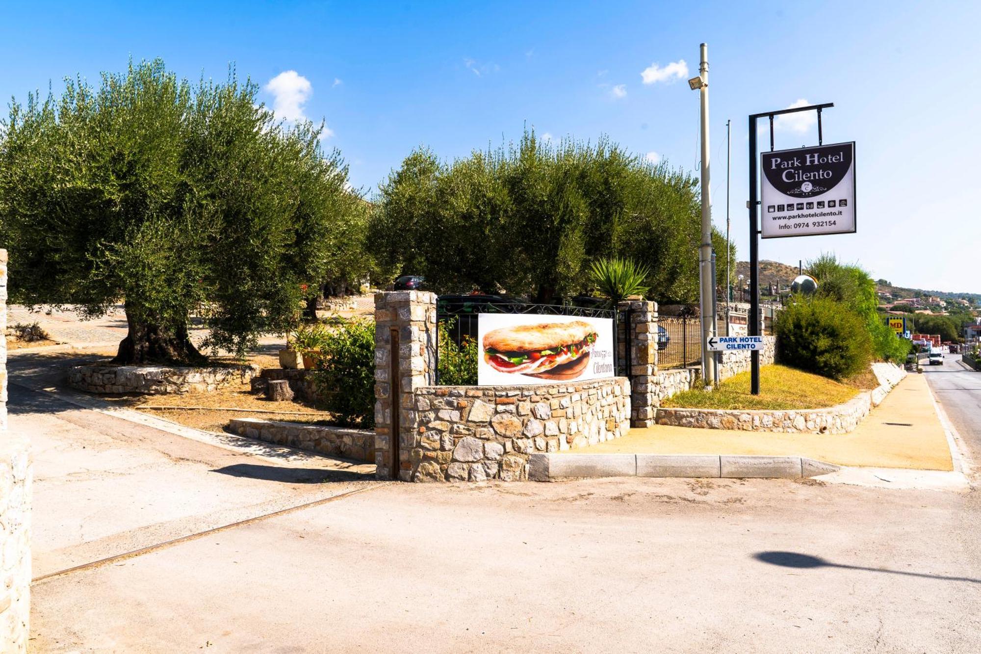 Park Hotel Cilento Marina di Camerota Exterior photo